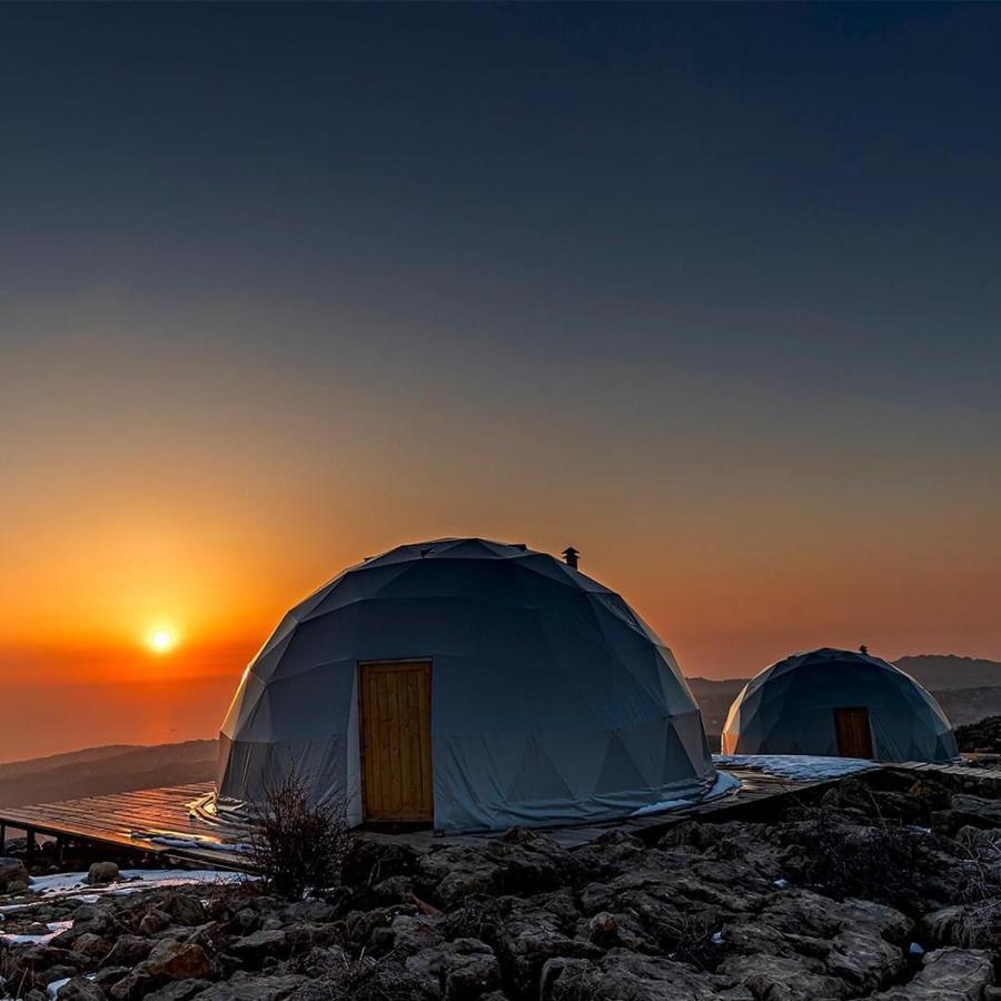 Odom Retreat Hotel Mzaar Kfardebian Kültér fotó